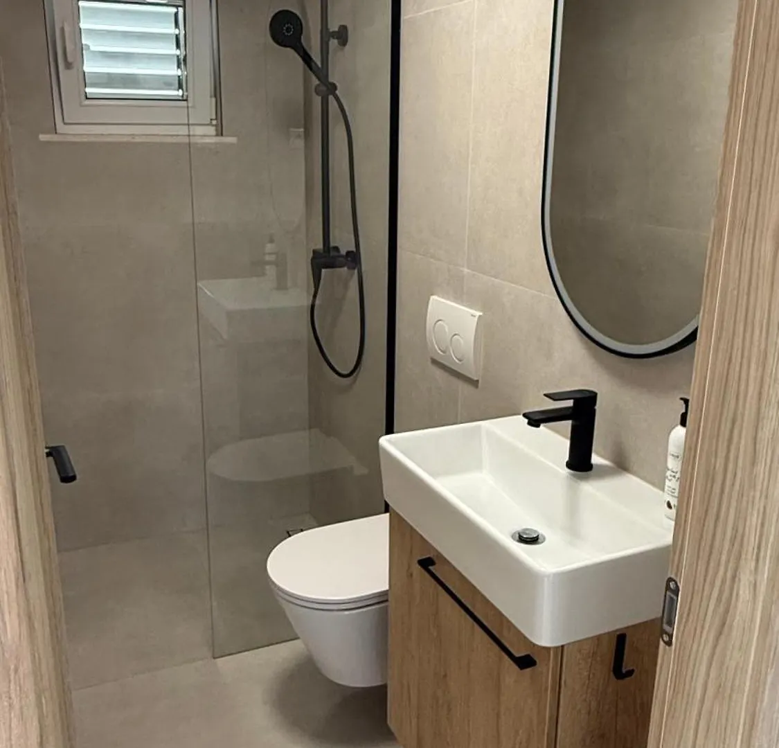 Apartments Petar - Parking And Seaview تروغير كرواتيا